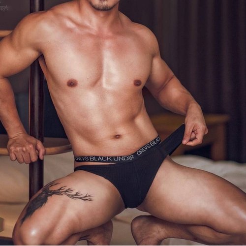 V腰带男士内裤时尚螺纹棉运动健身男士三角裤性感低腰提臀内裤衩