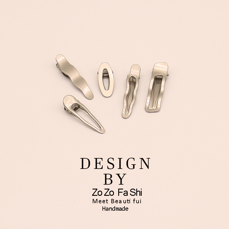 简约气质银色水滴波浪方形鸭嘴夹发夹高品质侧边甜酷发卡子金属女