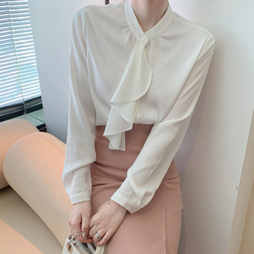 Opaline缎面皱条通勤女衬衫