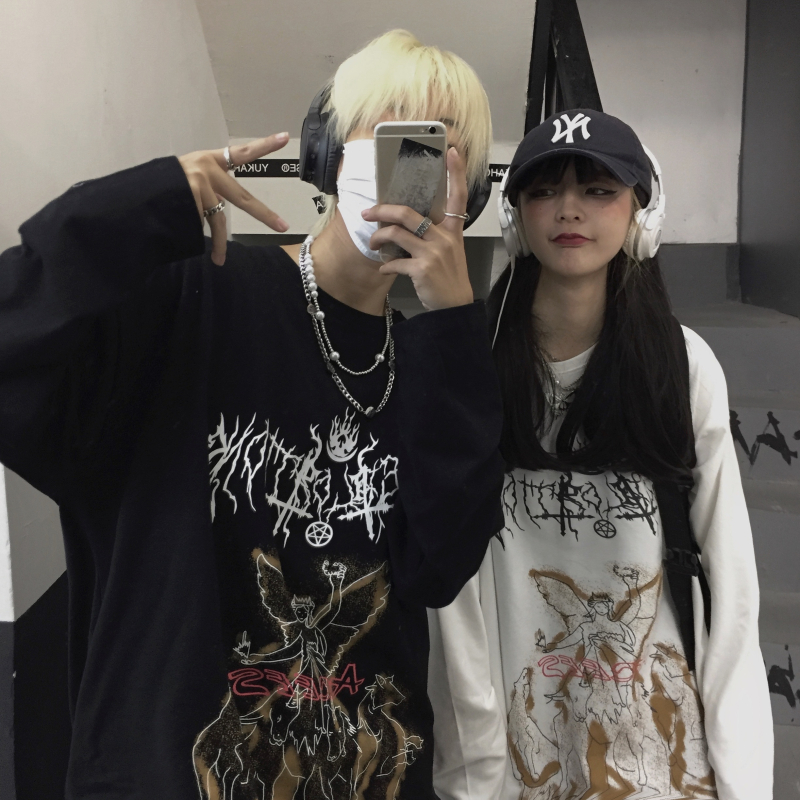 ~Spring 2021 Harajuku ins dark angel retro print loose long sleeve t-shirt men's and women's top