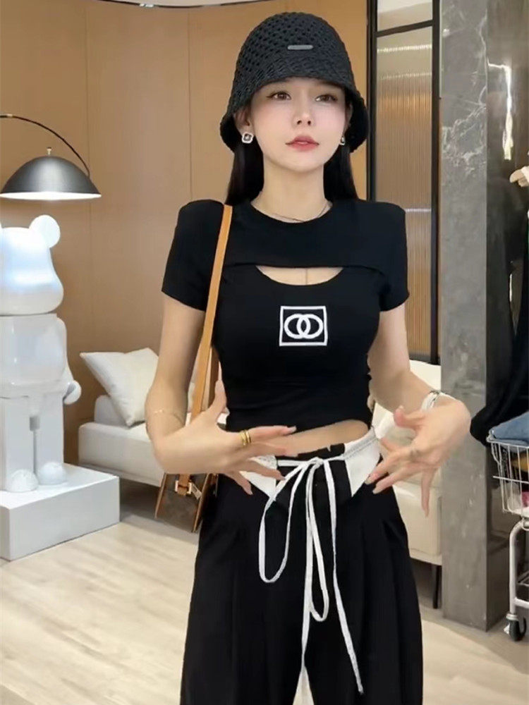 纯欲风辣妹短袖T恤女ins潮2023夏性感镂空设计感小众别致短款上