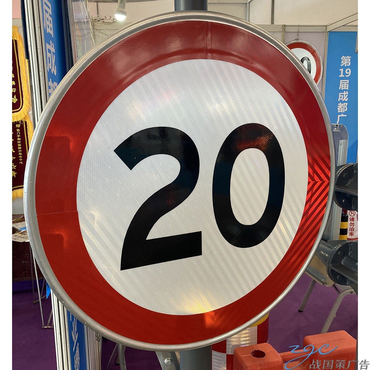 喷绘反光膜广告车贴定制车身两侧后窗LOGO反光车友会汽车拉花后档图片