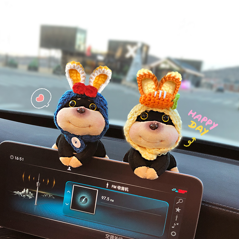 【汽车屏幕趴趴公仔玩偶】