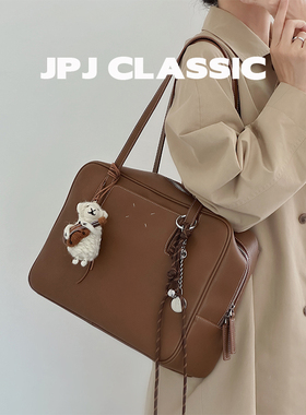 jpjclassic牛皮邮差包女单肩腋下包波士顿通勤包保龄球包