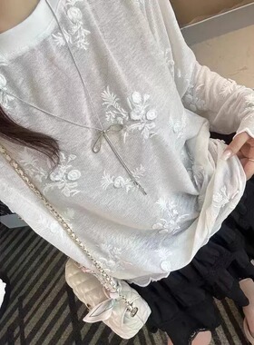 防晒衣女春夏新款花朵印花圆领白色长袖刺绣花朵T恤宽松显瘦上衣