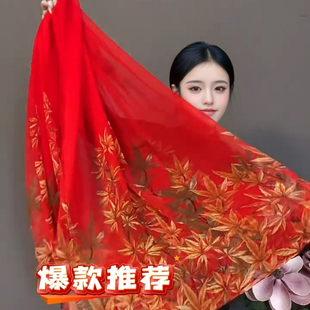 洋气纱巾旅游拍照防晒披肩 轻奢高级感大红丝巾女保暖护颈围巾时尚
