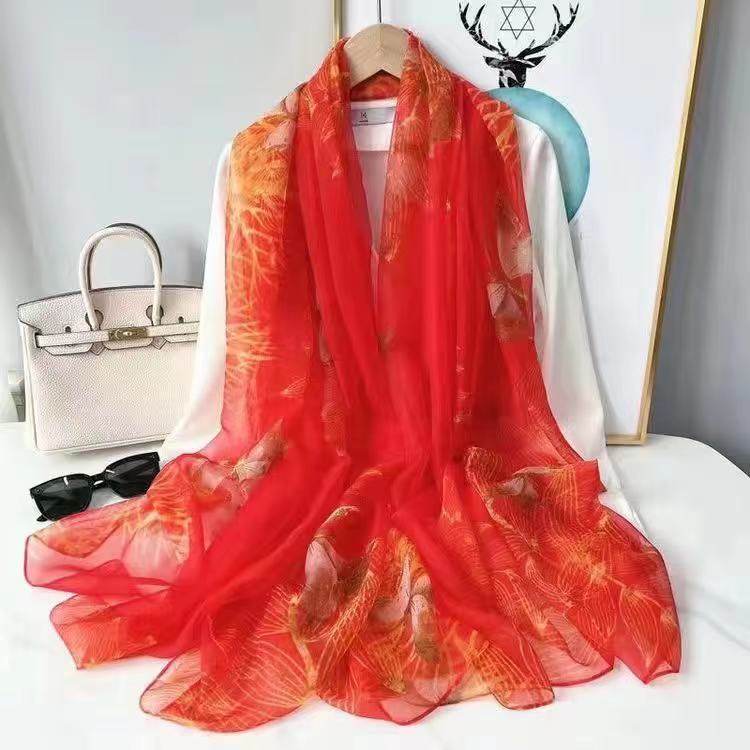 高档旅游拍照丝巾女防晒披肩薄时尚洋气广场舞纱巾薄秋冬保暖围巾
