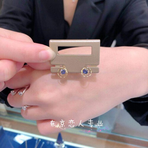 日本紫色纯银钻石耳环