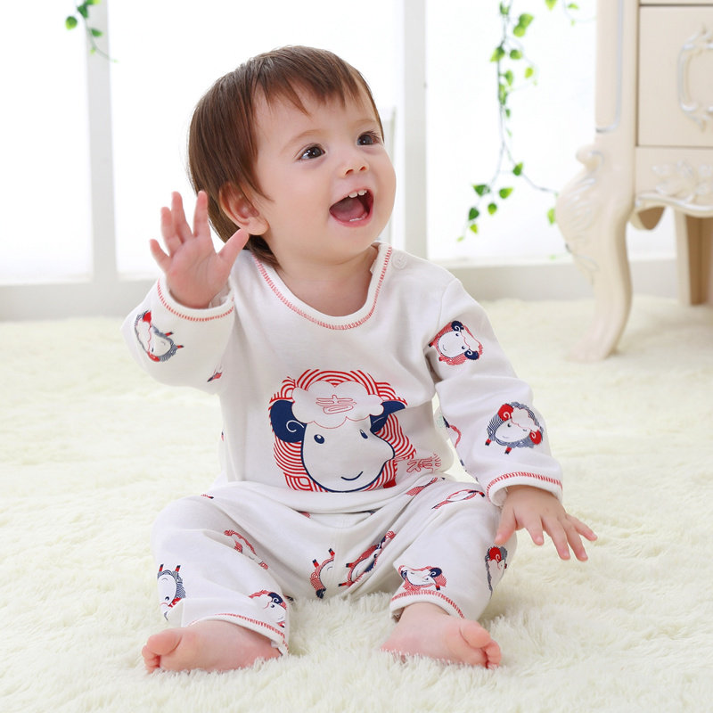 Coffret cadeau pour nouveau-né - Vêtements + Fournitures - Ref 1978786 Image 4