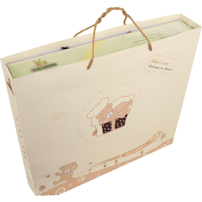 Coffret cadeau pour nouveau-né - Vêtements + Fournitures - Ref 1978786 Image 5