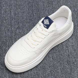 真皮小白鞋男款2026新款发泡底轻便男士休闲鞋百搭透气小牛皮板鞋