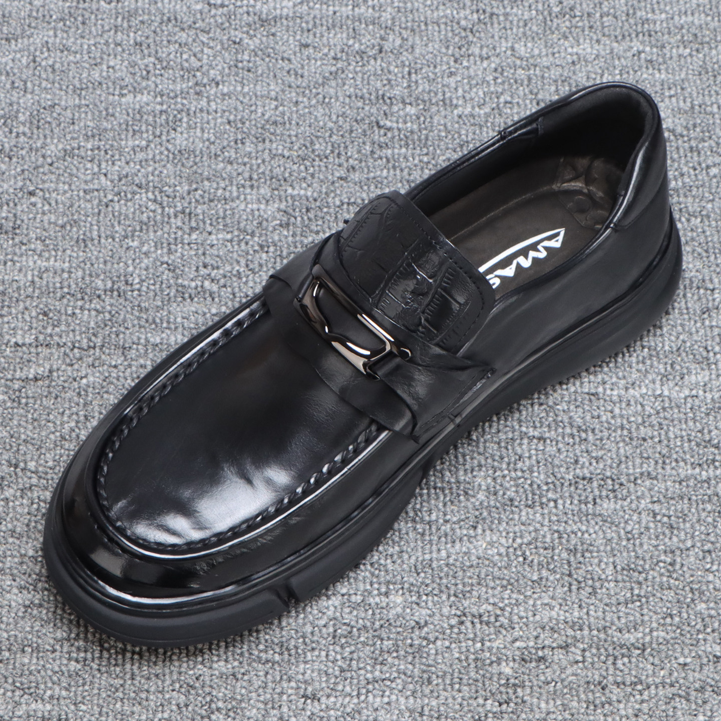 休闲皮鞋男款软底透气真皮乐福鞋2026新款百搭黑色一脚蹬鞋子男鞋