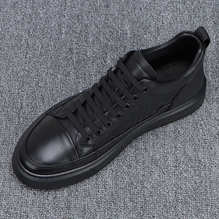 秋冬季男士高帮鞋男2024新款潮流黑色百搭休闲软底真皮板鞋男款鞋