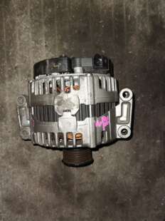 E260 E250 E320 奔驰212 E180 E300 E350 E400发电机拆车件 E200