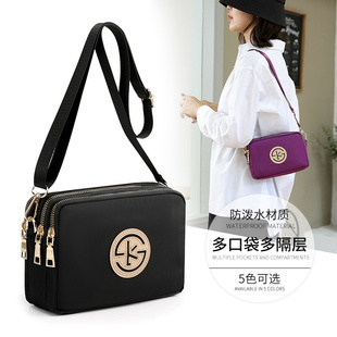斜挎包女2025新款百搭休闲中年妈妈大容量包多层防水牛津布单肩包
