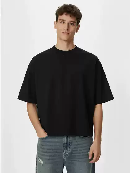 Boxy Fit Men's Heavyweight Cotton Cropped T-Shirt with Small Collar, Cleanfit Vintage Washed Style