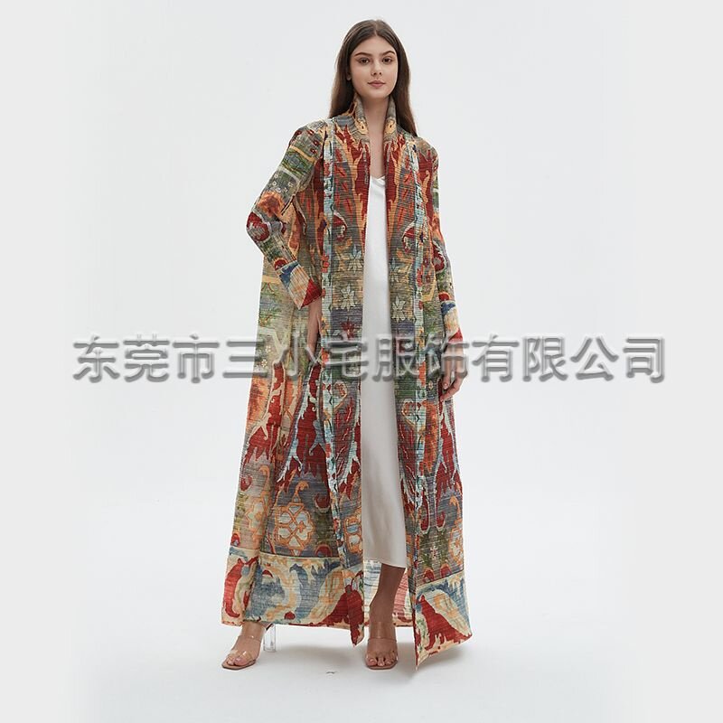 外贸风衣女装三宅褶皱秋款风衣长袖大衣外套披风印花女式风衣