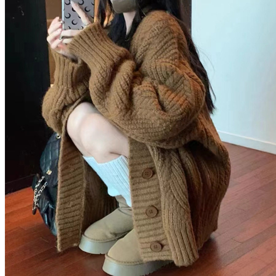 奶呼厚棕色毛衣外套女秋冬
