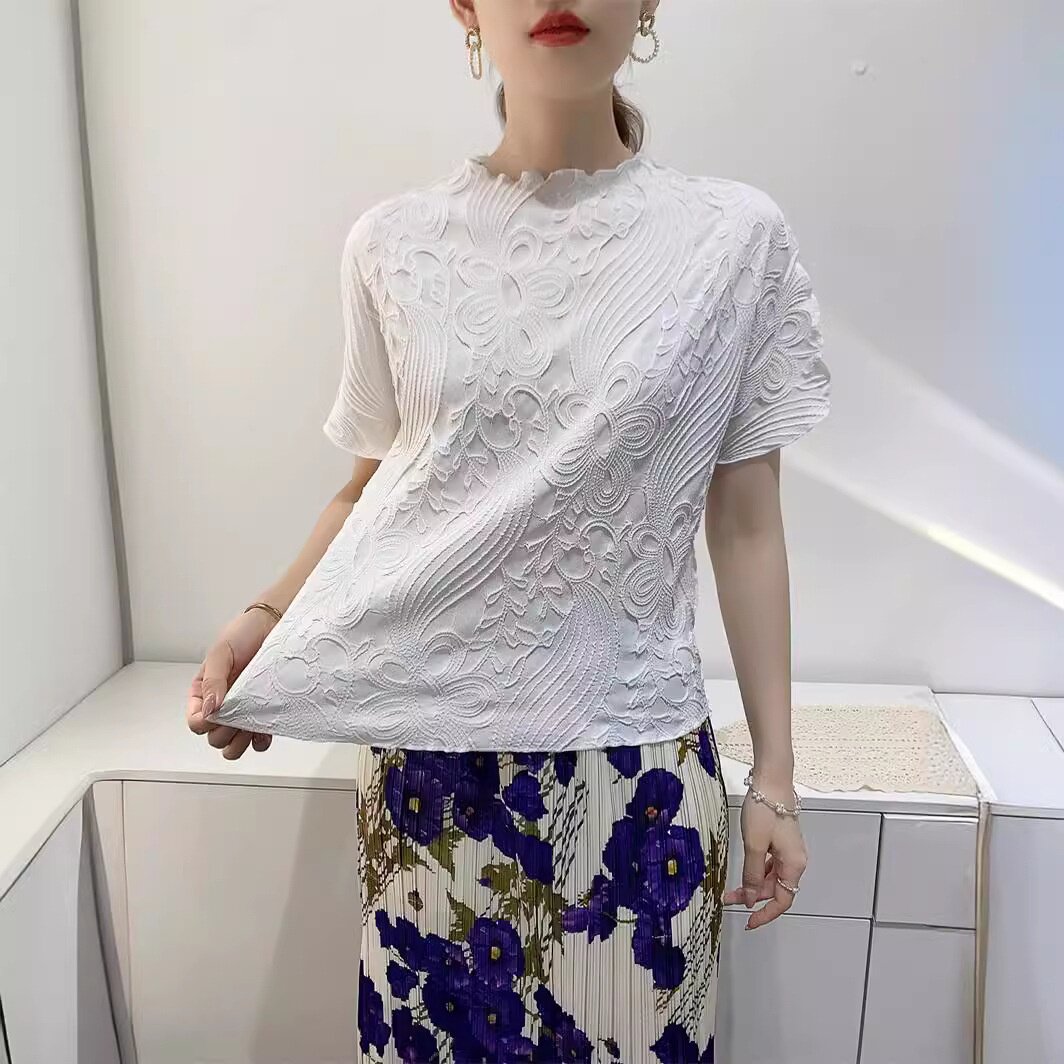 绣花T恤女小众设计感上衣夏季2024舒适休闲刺绣衣服外贸
