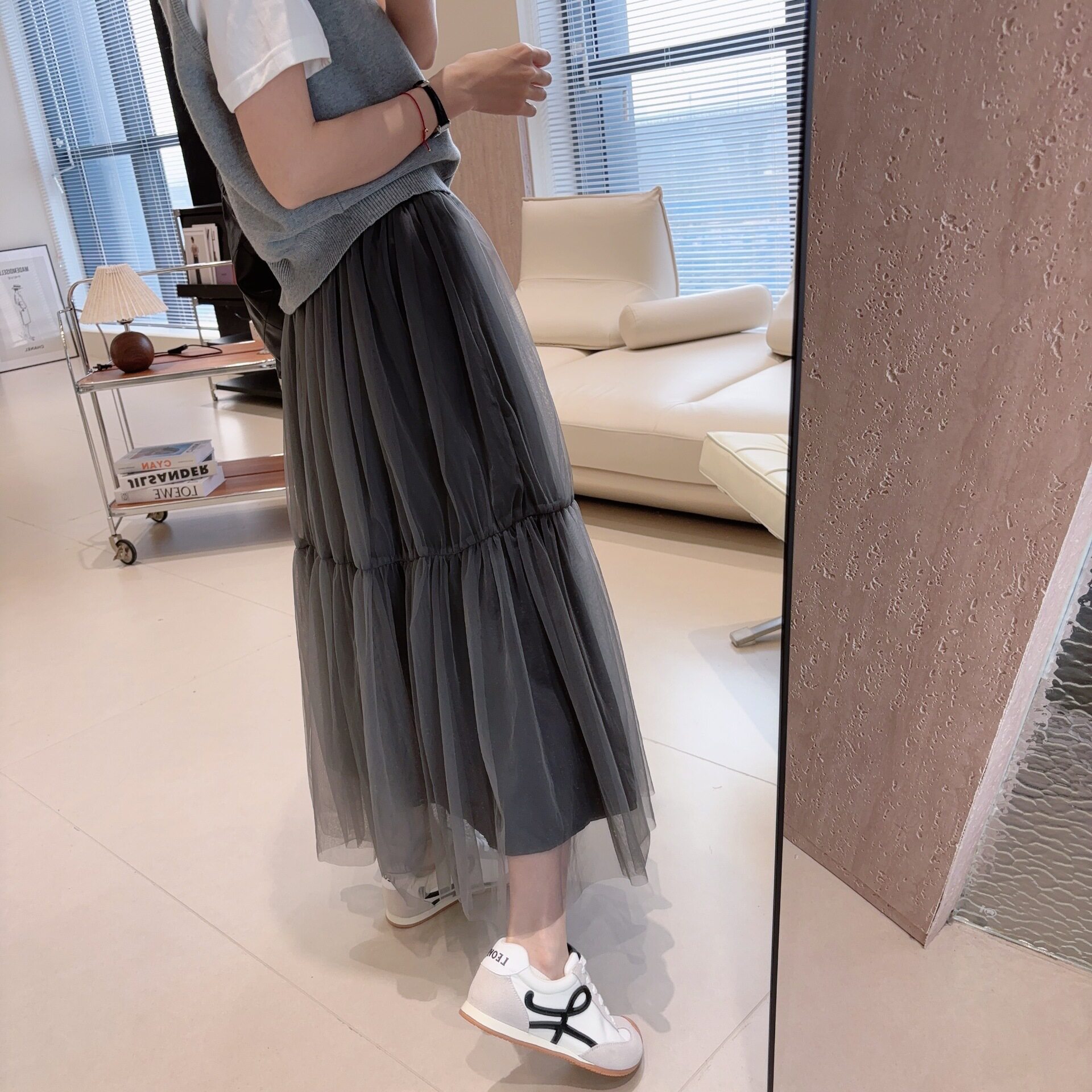 遮胯显瘦轻奢高级感蓬蓬纱裙半身裙女2025新款中长款很仙的裙子