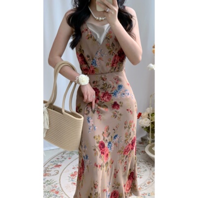 古着轻熟优雅劳拉斜裁碎花连衣裙