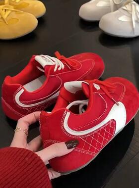 氛围感红色德训鞋女真皮2026新款内增高软底芒果头丑萌运动阿甘鞋