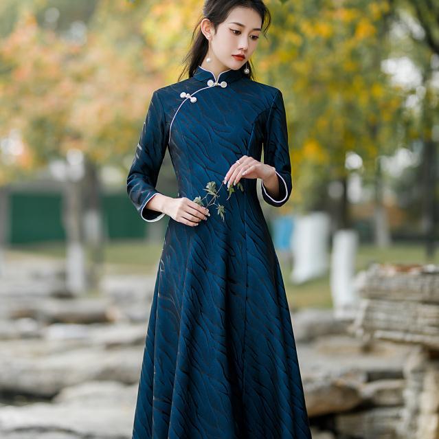 深青蓝立领长款旗袍 优雅修身显瘦中式连衣裙 秋冬气质宴会礼服