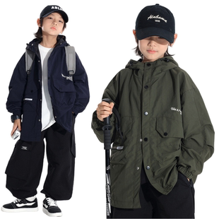 男童日系潮酷连帽冲锋衣儿童春秋宽松百搭工装防风衣夹克外套上衣