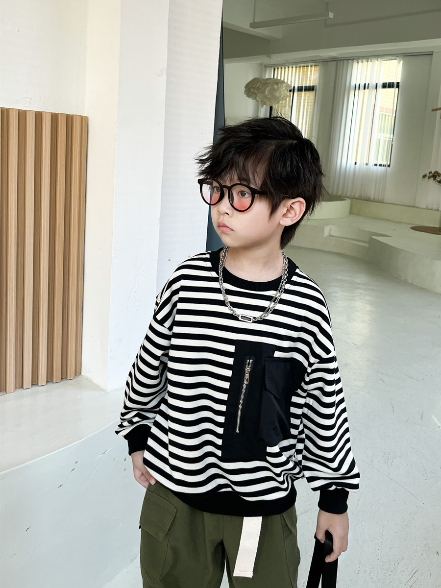 潮酷日系口袋黑白条纹卫衣 男童春秋百搭圆领套头宽松打底衫上衣