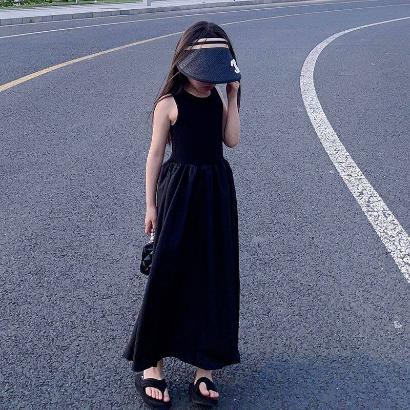 女童黑色无袖过膝长款连衣裙