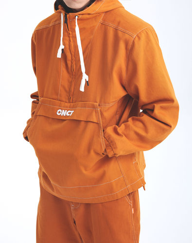 ONCT2019FW秋冬新款品牌LOGO刺绣斜纹布半开拉链军绿脏橘机能风衣