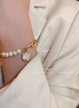 韩国淡水珍珠镶钻笑脸数字手链