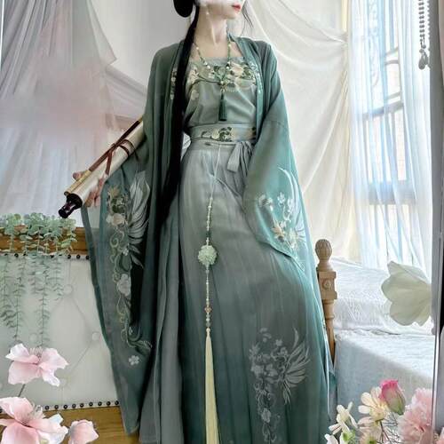 中国风大袖衫印花齐腰百褶裙