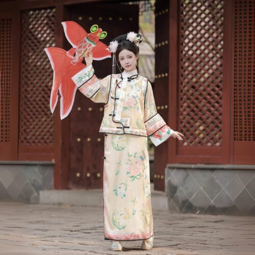 晚清汉服女清代公主服装