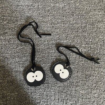 纯牛皮黑煤球包挂件真皮包包挂饰车内高级感车载吊坠车钥匙扣女