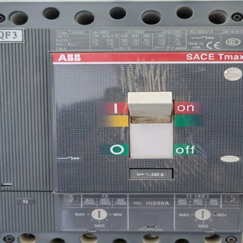 议价B-T4H直流断路器B-T4HBT4HB-T4H250BT4H250B-T4H-250B-T4H100