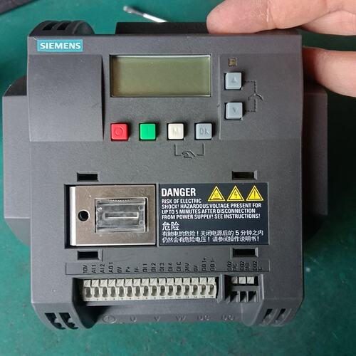 议价变频器6SL3V20SINAMICSV206SL32106SL3210-5BE31-5UV0