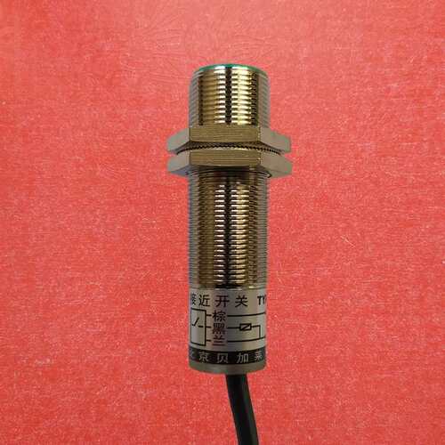 议价IP68防水M18齐平北京工业定位接近感应开关感测器npn常开FRB8