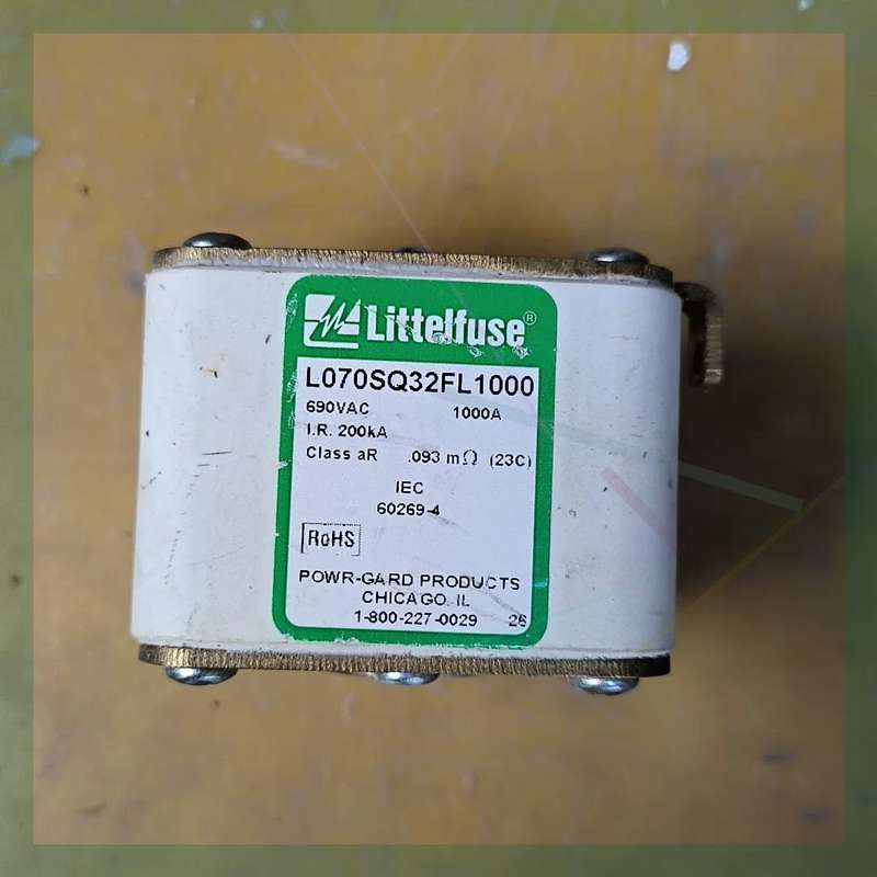 议价力特熔断器L070SQ32FL 690VAC 1000 - 实物图