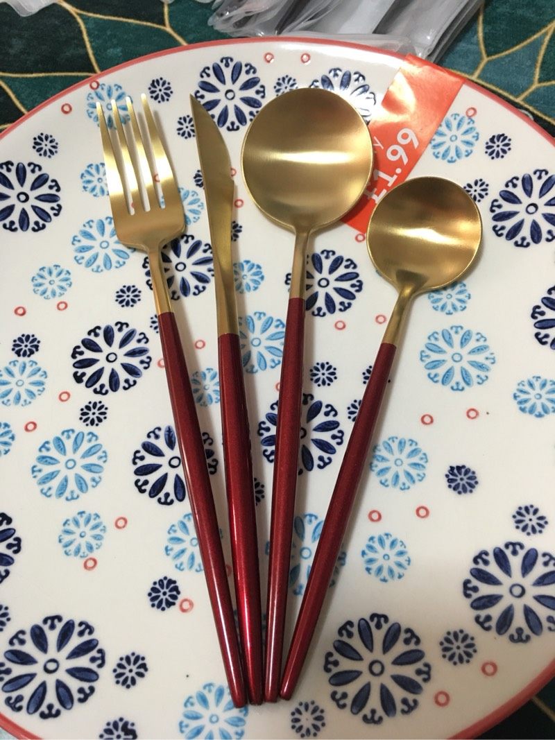 进口葡萄牙金304不锈钢西餐刀叉勺甜品勺四件套装粉白蓝黑