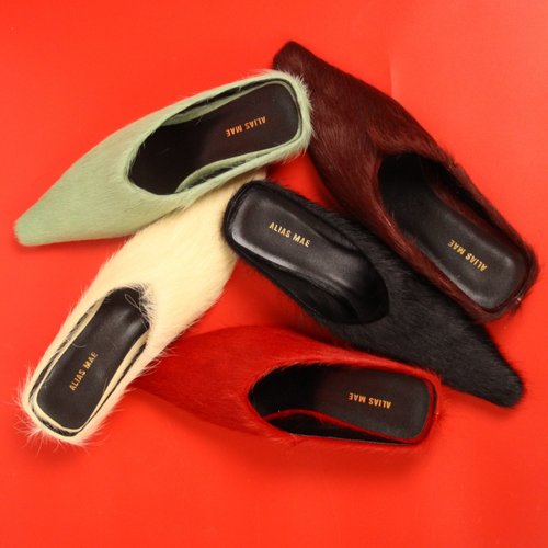 ALIASMAE尖头马毛低跟毛毛拖鞋