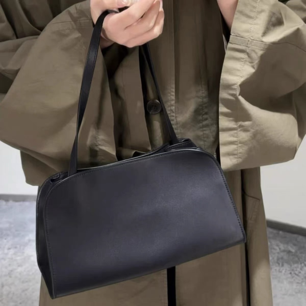 2025新款真皮女包单肩斜挎包