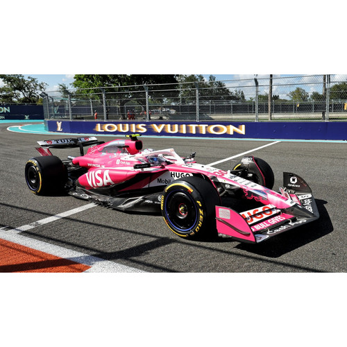 预1:43迷你切 小红牛F1 VCARB 02劳森哈贾尔2025迈阿密大奖赛车模
