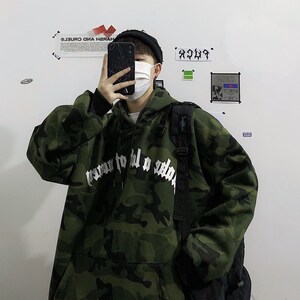 妈个鸡妈 韩国ins秋冬街头迷彩字母印花百搭宽松加绒连帽卫衣男女