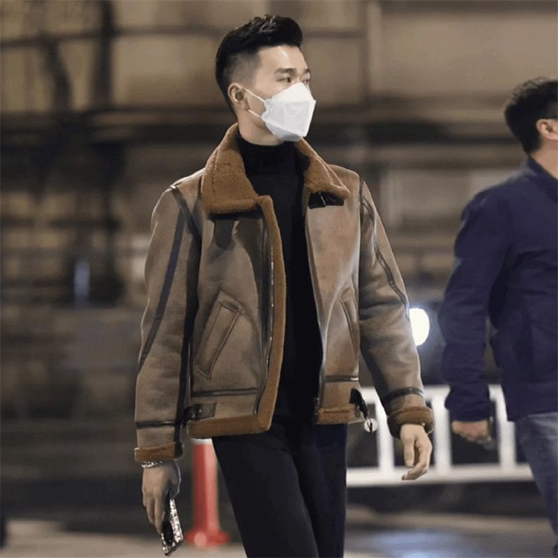 高端皮毛一体外套男士秋冬季2025新款加厚羊羔绒翻领皮衣夹克男款