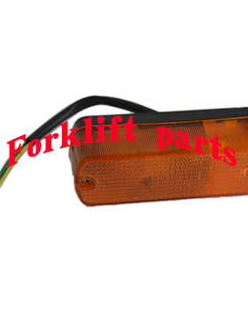 三菱TCM叉车配件FD20/30-T3/T6转向灯前小灯216G2-40701出口品质