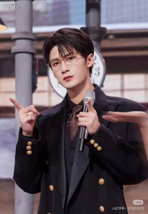 08196韩雪纯钛眼镜 檀健次同款男士星星GM同款 超轻纯钛眼镜架