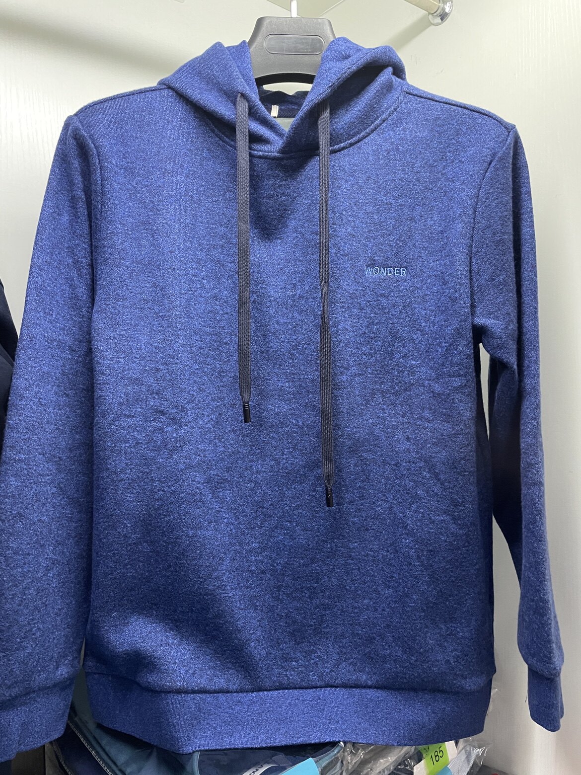 秋冬青年男士青春休闲时尚加绒加厚连帽套头卫衣简约流行保暖外套