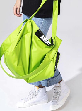 SUBTLE AWAY健身包手提运动训练男女单肩斜挎游泳干湿分离旅行包