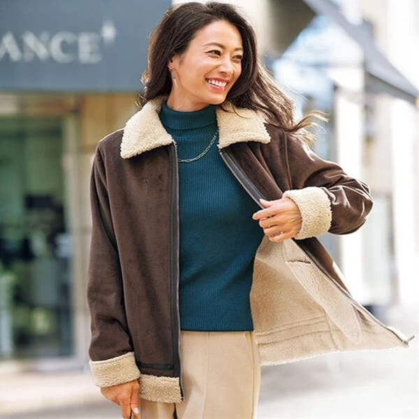 日本代购2025年春号女士防风摇粒绒材质中长款外套 有大码